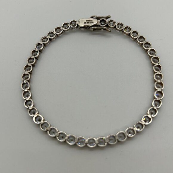 Sterling Silver Tennis Bracelet Diamonique Cubic Zirconia  7.75 Inches - Picture 5 of 13